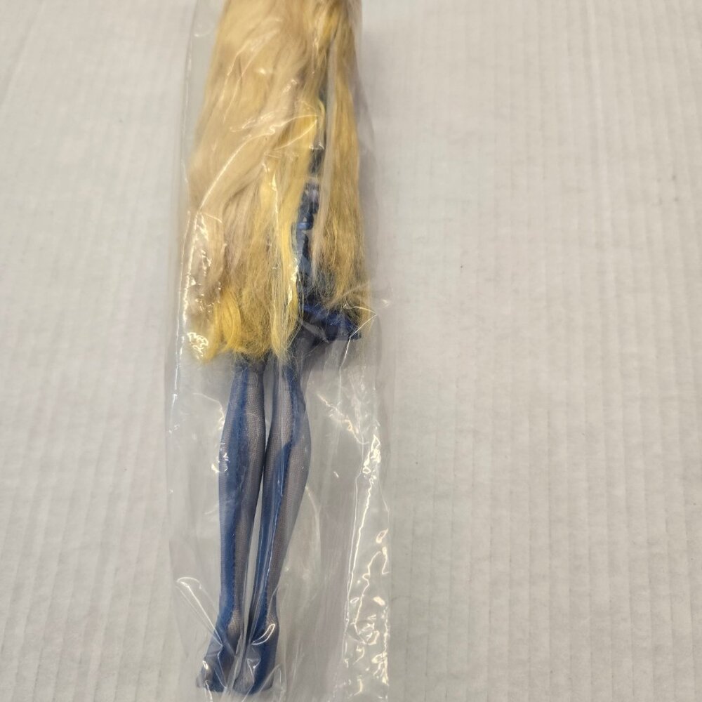 ❤ Ever After High Blondie Locks ❤ AS IS no shoes - Picture 3 of 3